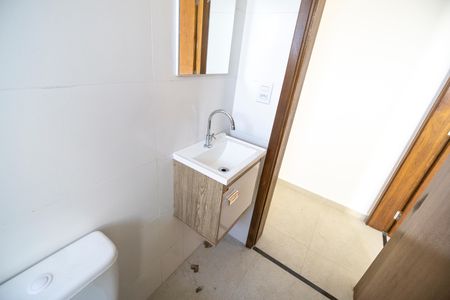 Pia de apartamento para alugar com 2 quartos, 38m² em Cidade Mãe do Céu, São Paulo
