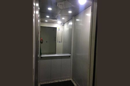 Apartamento à venda com 2 quartos, 60m² em Parque Bristol, São Paulo