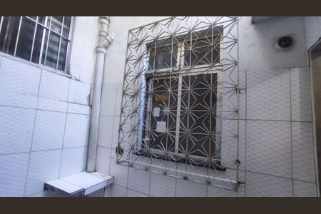 Casa à venda com 90m², 2 quartos e sem vaga