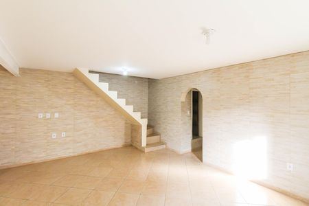 Sala 1 de casa de condomínio para alugar com 2 quartos, 180m² em Estância Velha, Canoas