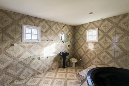 Casa de condomínio para alugar com 180m², 2 quartos e 1 vagaBanheiro da Suíte 2