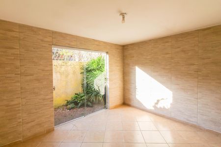 Casa de condomínio para alugar com 180m², 2 quartos e 1 vagaSala 1