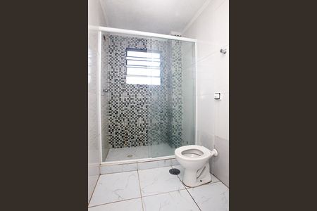Apartamento para alugar com 76m², 2 quartos e sem vagaBanheiro