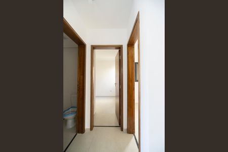 Apartamento para alugar com 37m², 2 quartos e sem vaga Apartamento para alugar com 37m², 2 quartos e sem vagaHall dos quartos