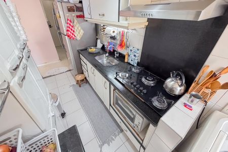Apartamento à venda com 68m², 2 quartos e 1 vaga Apartamento à venda com 68m², 2 quartos e 1 vagaCozinha e Área de Serviço