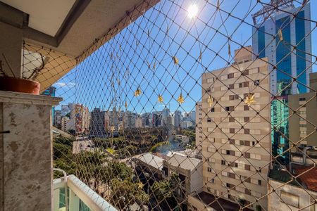 Apartamento à venda com 68m², 2 quartos e 1 vaga Apartamento à venda com 68m², 2 quartos e 1 vagaVaranda