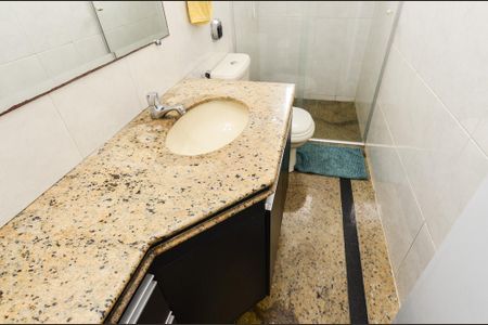 Apartamento à venda com 171m², 3 quartos e 2 vagasBanheiro Social