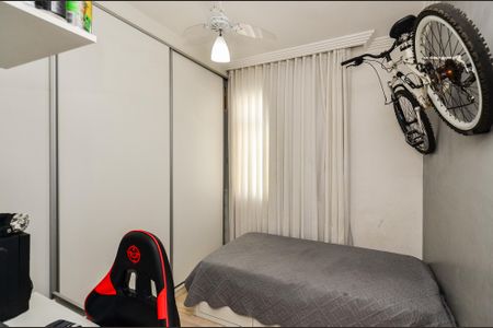 Apartamento à venda com 171m², 3 quartos e 2 vagasQuarto 2