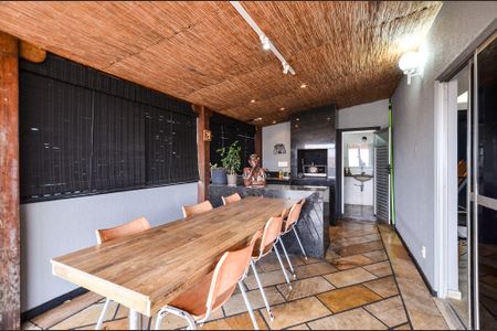 Apartamento à venda com 171m², 3 quartos e 2 vagasÁrea Cobertura