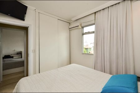 Apartamento à venda com 171m², 3 quartos e 2 vagasSuíte