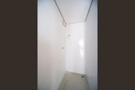 Apartamento para alugar com 48m², 2 quartos e sem vaga Apartamento para alugar com 48m², 2 quartos e sem vagaBanheiro