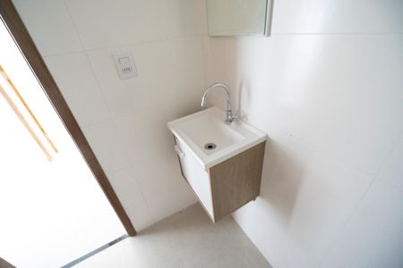 Apartamento para alugar com 48m², 2 quartos e sem vaga Apartamento para alugar com 48m², 2 quartos e sem vagaPia