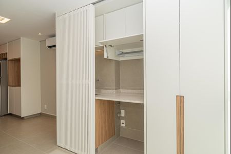 Apartamento para alugar com 35m², 1 quarto e 1 vaga Apartamento para alugar com 35m², 1 quarto e 1 vagaVaranda da Sala
