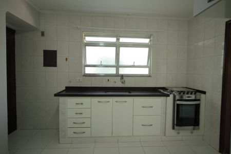 Cozinha  de apartamento à venda com 2 quartos, 89m² em Vila Odete, São Bernardo do Campo