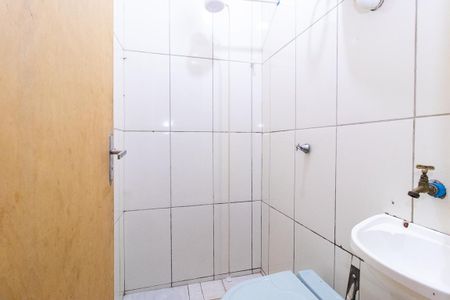 Casa para alugar com 80m², 3 quartos e 2 vagasBanheiro da Suíte