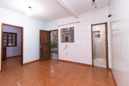 Casa para alugar com 80m², 3 quartos e 2 vagasCozinha