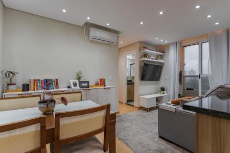 Apartamento à venda com 2 quartos, 57m² em Jardim Carvalho, Porto Alegre