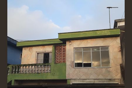 Casa para alugar com 100m², 3 quartos e 3 vagasFachada