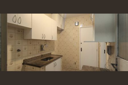 Apartamento à venda com 2 quartos, 64m² em Colégio Batista, Belo Horizonte