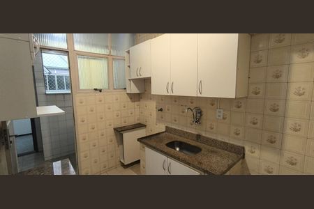 Apartamento à venda com 2 quartos, 64m² em Colégio Batista, Belo Horizonte