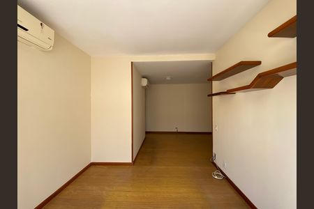 Apartamento à venda com 110m², 2 quartos e 1 vaga