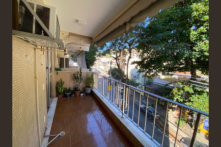 Apartamento à venda com 110m², 2 quartos e 1 vaga
