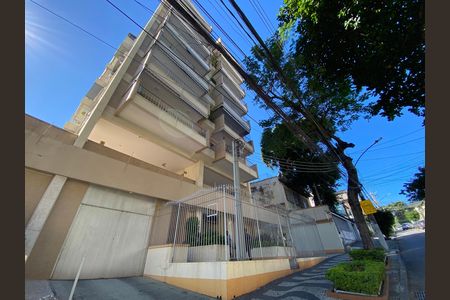 Apartamento à venda com 110m², 2 quartos e 1 vaga