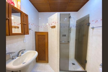 Apartamento à venda com 110m², 2 quartos e 1 vaga