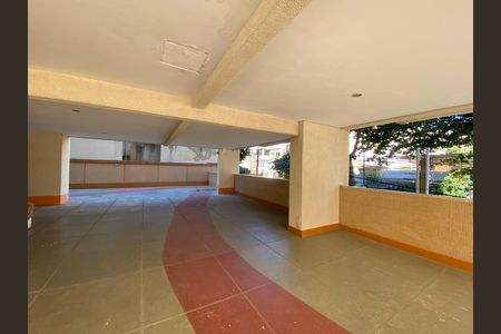 Apartamento à venda com 110m², 2 quartos e 1 vaga