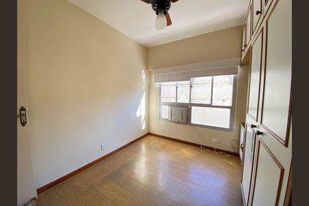 Apartamento à venda com 110m², 2 quartos e 1 vaga