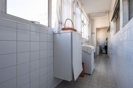 Área de Serviço de apartamento à venda com 3 quartos, 132m² em Cerqueira César, São Paulo