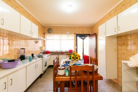 Cozinha de casa à venda com 2 quartos, 120m² em Vila Tolstoi, São Paulo