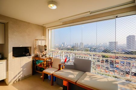 Varanda de apartamento para alugar com 3 quartos, 81m² em Vila Isa, São Paulo