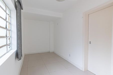 Sala de apartamento à venda com 2 quartos, 66m² em Santana, Porto Alegre