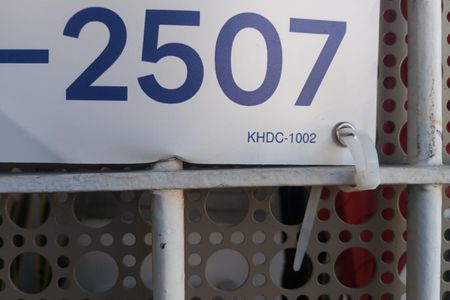 Placa KHDC-1002 de casa à venda com 2 quartos, 45m² em Bosque da Saúde, São Paulo