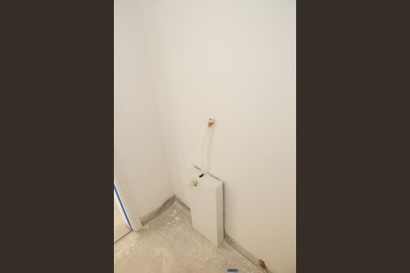 Apartamento à venda com 306m², 4 quartos e 3 vagas Apartamento à venda com 306m², 4 quartos e 3 vagasLavabo 2