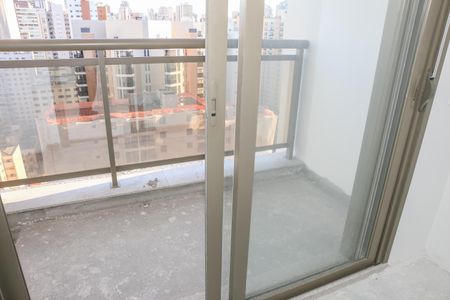 Apartamento à venda com 306m², 4 quartos e 3 vagas Apartamento à venda com 306m², 4 quartos e 3 vagasSuíte 1