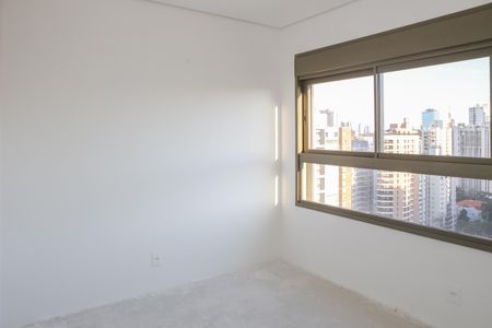 Apartamento à venda com 306m², 4 quartos e 3 vagas Apartamento à venda com 306m², 4 quartos e 3 vagasSuíte 2