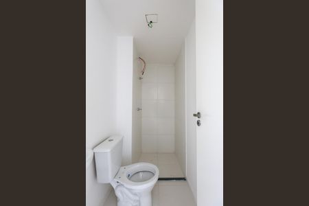 Banheiro de kitnet/studio à venda com 2 quartos, 29m² em Vila Andrade, São Paulo
