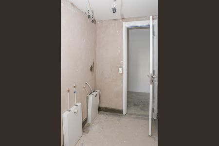 Apartamento à venda com 146m², 4 quartos e 2 vagas Apartamento à venda com 146m², 4 quartos e 2 vagasBanheiro da Suíte 1