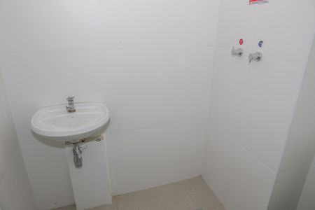 Apartamento à venda com 146m², 4 quartos e 2 vagas Apartamento à venda com 146m², 4 quartos e 2 vagasBanheiro de serviço
