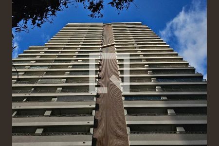 Apartamento à venda com 146m², 4 quartos e 2 vagas Apartamento à venda com 146m², 4 quartos e 2 vagasFachada