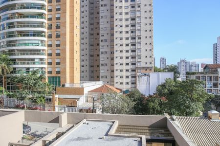 Apartamento à venda com 146m², 4 quartos e 2 vagas Apartamento à venda com 146m², 4 quartos e 2 vagasVista da Área de Serviço