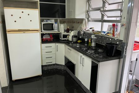 Apartamento para alugar com 96m², 3 quartos e 1 vaga Apartamento para alugar com 96m², 3 quartos e 1 vagaCozinha e Área de Serviço