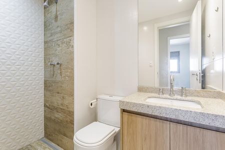 Banheiro Social de apartamento para alugar com 2 quartos, 65m² em Indianópolis, São Paulo