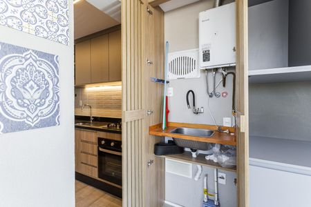 Área de Serviço de apartamento para alugar com 2 quartos, 65m² em Indianópolis, São Paulo