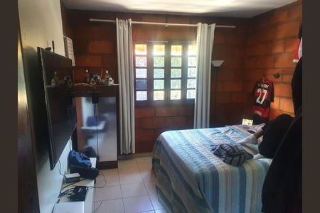 Casa à venda com 6 quartos, 210m² em Maravista, Niterói
