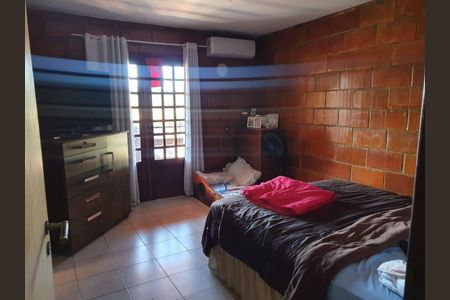 Casa à venda com 6 quartos, 210m² em Maravista, Niterói