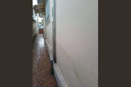 Casa à venda com 2 quartos, 80m² em Parque Maria Domitila, São Paulo