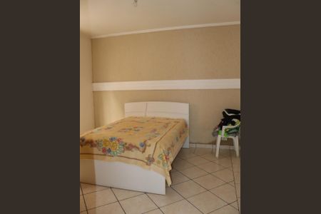 Casa à venda com 3 quartos, 353m² em Parque das Nações, Santo André